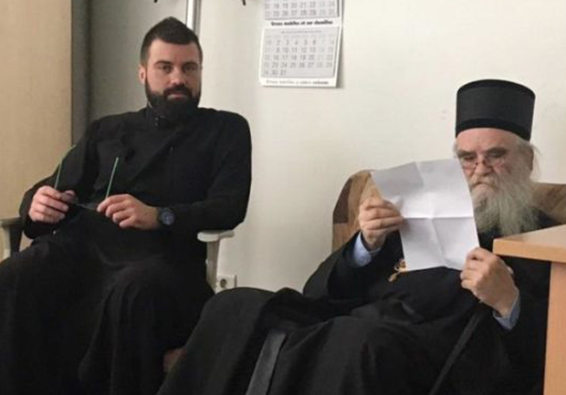 Верници СПЦ у  Црној Гори револтирани: Под велом вируса власт ударила на цркву