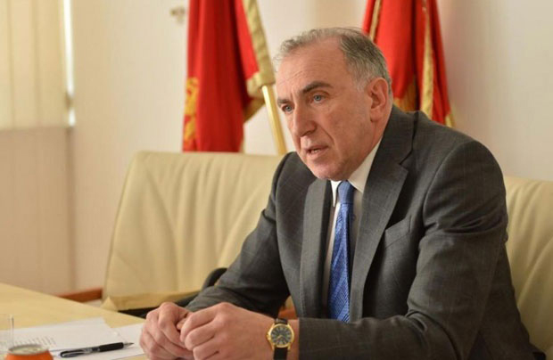 После директора Управа православним верницима у Црној Гори припретио и в.д. врховног државног тужиоца: ПОШТУЈТЕ МЕРЕ, ИЛИ 12 ГОДИНА