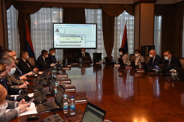 Из Фонда солидарности 50 милиона КМ за борбу против короне: Одлуке Владе РС