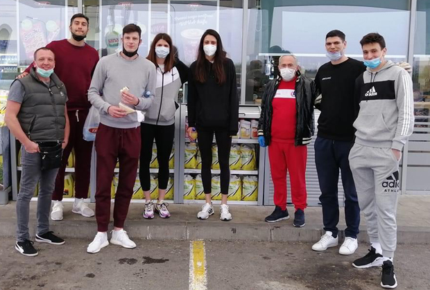 Подрашчанин за „Новости“ о филмском повратку из Италије у Србију: Конвојем из карантина, па у изолацију