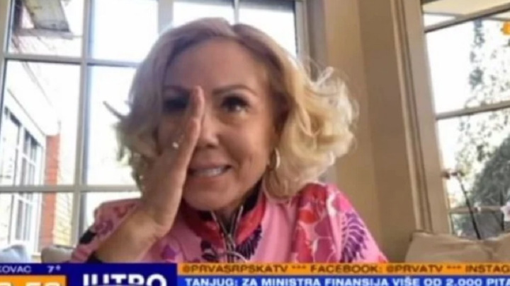 Лепа Брена заплакала у емисији, Јована Јоксимовић је смиривала