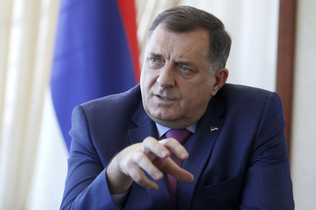 Од ЕУ и НАТО имамо само тиху ОКУПАЦИЈУ за шаку ДОЛАРА: Милорад Додик за Новости о епидемији вируса корона и будућности БиХ 