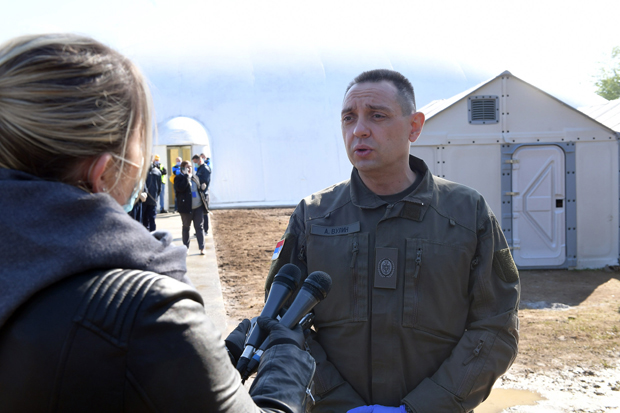 Министар Вулин: Породица Вучић дели судбину свог народа