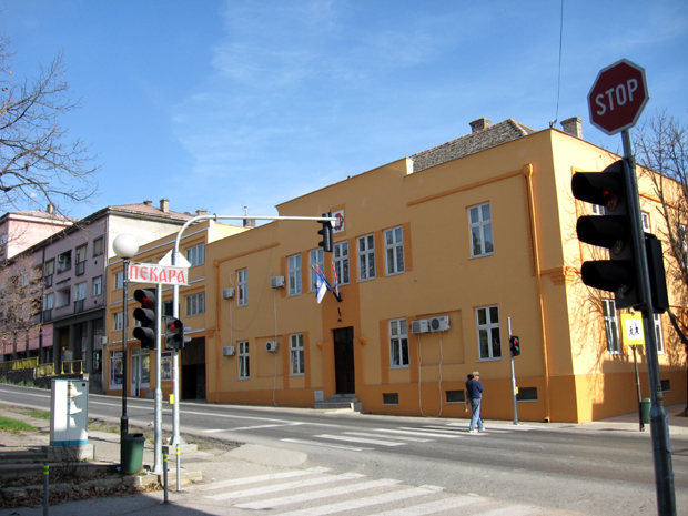 Трагедија задесила породицу из Ирига: После ћерке преминула и мајка