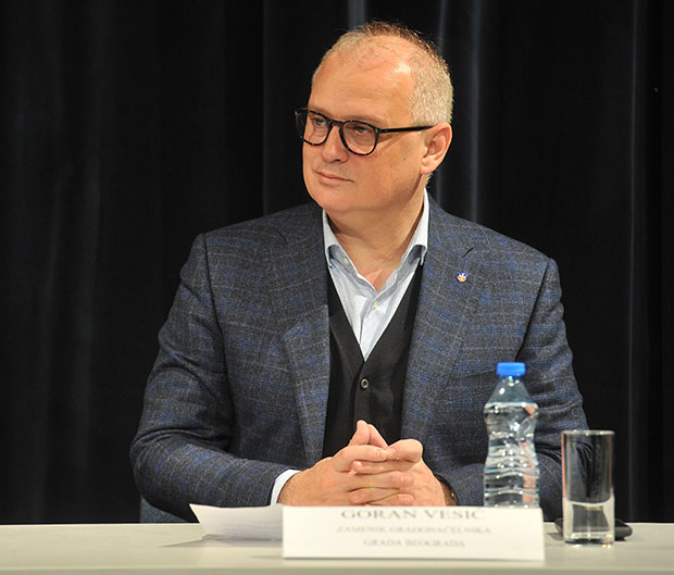 Весић: Концерти „Београд побеђује”, као и подела државних застава, грађане престонице нису коштали ни динар