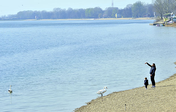 Kако ће Срби летовати ове године: Када ћемо моћи преко границе, на море или базене?