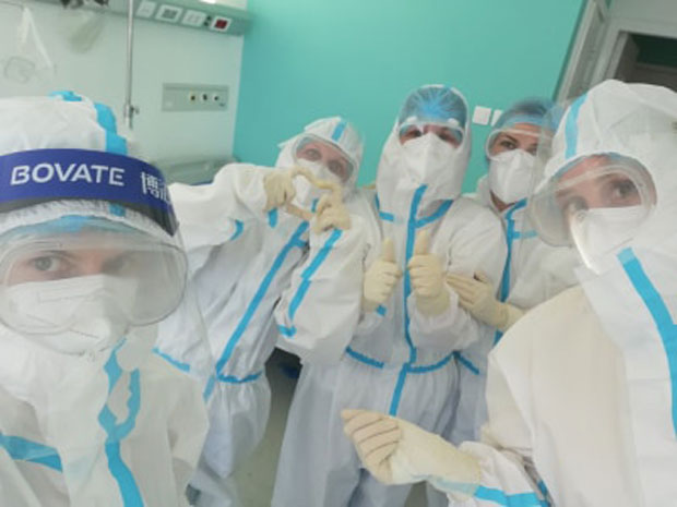 Бринуле су о најмлађима, а сада помажу станарима геронтолошких центара: Пчелице негују старе