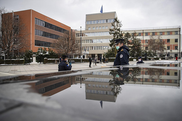 Канцеларија за КиМ: Лажна вест Приштине да Београд блокира превоз робе