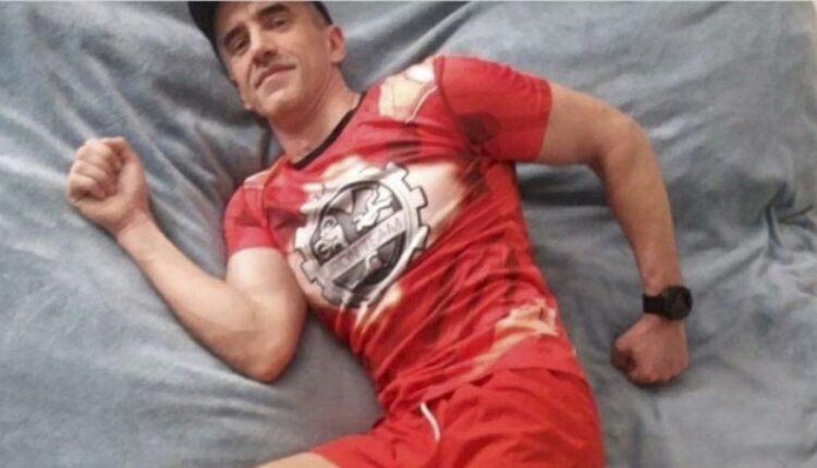 Рус трчао око кревета више од 10 сати