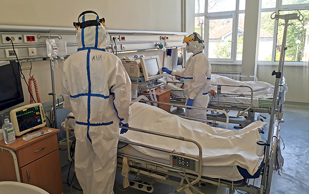 У КБЦ Земун 350 ковид пацијената: Капацитети скоро попуњени