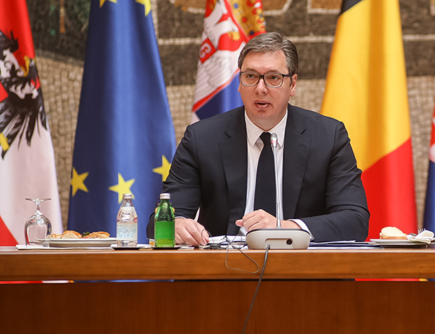 Вучић: ЕУ за Србију издвојила 93 милиона евра помоћи, спремни смо да у року од 12 сати испоручимо медицинску опрему земљама Уније