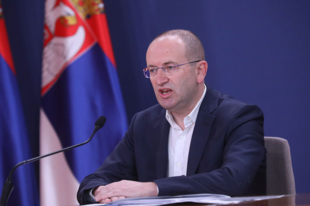 Гојковић: Посланици ће морати да носе маске и рукавице