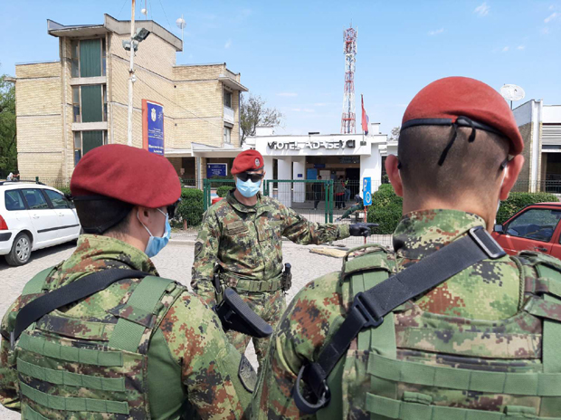 Храбро против вируса корона: Војска Србије поново на бранику отаџбине