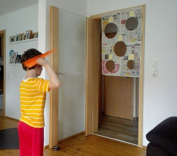 Креативна забава за целу породицу: Учините полицијски час занимљивијим уз игру пилота