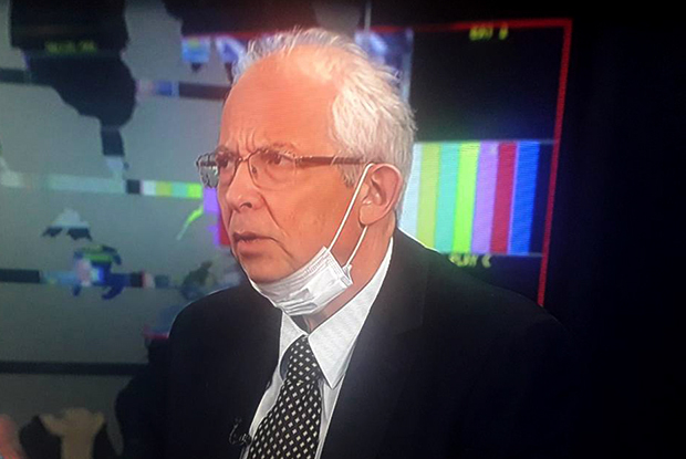 Мораће да се снађу како знају и умеју: Доктор Кон открио шта ће бити обавезе фирми према запосленима