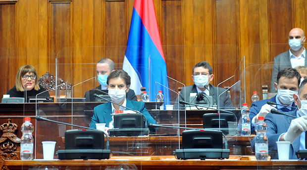 Брнабић у Скупштини: Успели смо, поносна сам на наше грађане