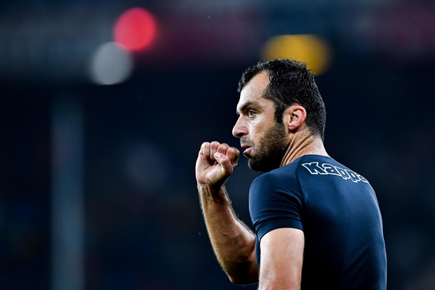 Велико срце легендарног фудбалера: Пандев прикупља новац за борбу против короне, на аукцији и посебан дрес