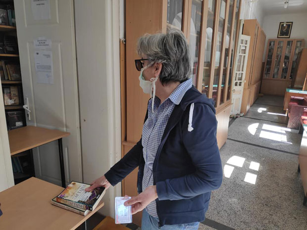 И књиге иду у карантин: У параћинској библиотеци изнајмљивање по посебном режиму