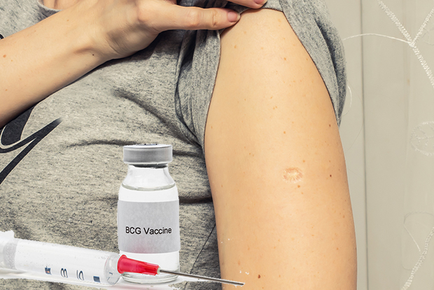 Бе-се-же на ИСПИТУ короне: Немачки научници на путу да докажу тезу која постоји од почетка пандемије