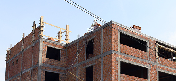 Три месеца градио БЕЗ ДОЗВОЛЕ у Сурчину: Данас са тужилаштвом закључио споразум и признао кривицу