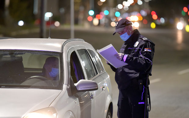 Последице кршења прописа у претходних 50 дана: Казне за 5.689 грађана, 1.675 старијих од 65 година 