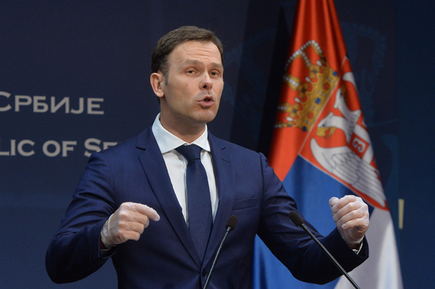 Министар Мали: У протекле 2 недеље на посао се вратило 52.900 радника, трајно повећање плата и запослење медицинара