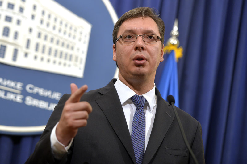 Нечувен предлог професора Правног факултета у Крагујевцу: Вучићу ЗАБРАНИТИ и да гласа?!
