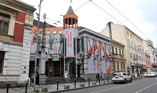 Театри на окупу: Играће и на отвореном