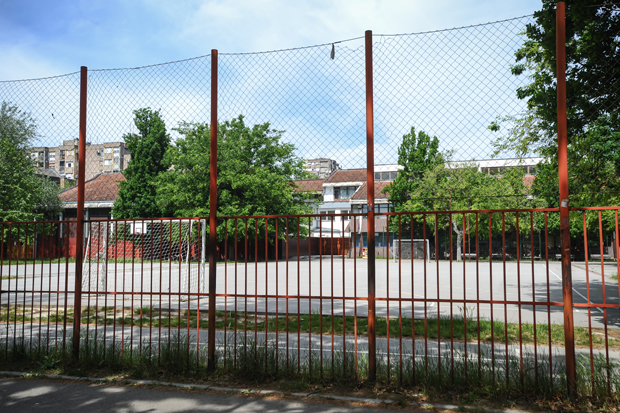 Новосадске осмолетке спремне за продужени боравак: Првачиће чувају учитељи