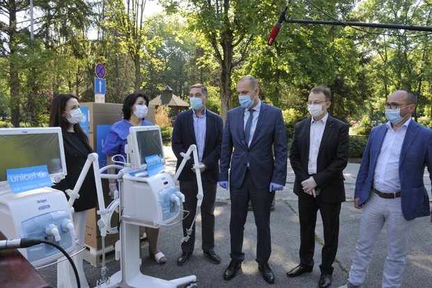 КБЦ Бежанијска коса, Институт за мајку и дете и Тиршова добиле нове апарате: Респиратори од Уницефа