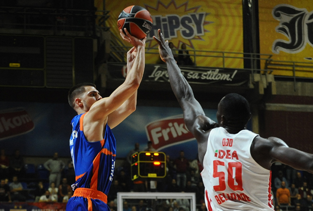 „Тела су нам се угасила“: Маринковић за „Новости“ о првим тренинзима после паузе, стању у Шпанији, првој сезони ван Србије...