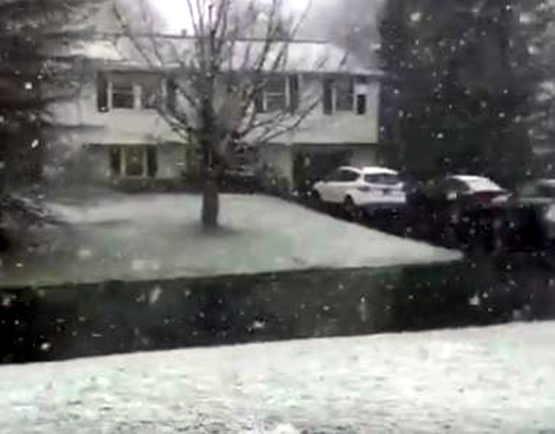 Поларни вртлог донео СНЕГ деловима САД (ВИДЕО)