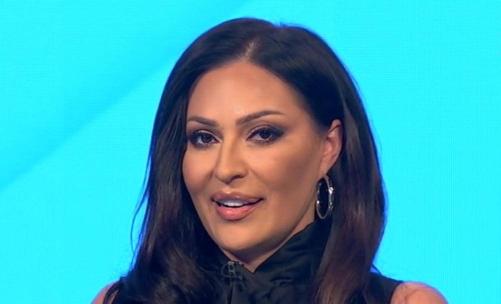 Моју децу су свакога дана пресретали са дугим деветкама, прошли су голготу, а да ли сте ме ВИДЕЛИ ДА ПЛАЧЕМ? : Цеца испричала са чиме се све борила