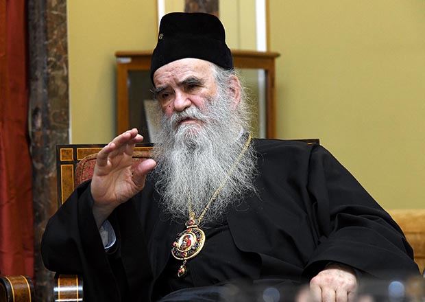 Амфилохије поручио са светиње: Испоштоваћемо мере, Вељовић и Мило да испоштују Светог Василија који нас све лечи