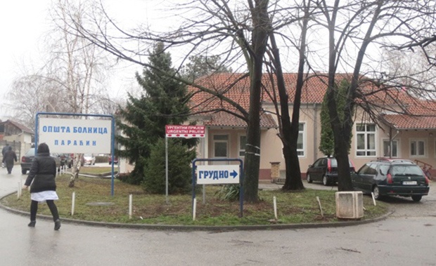 Корона му је УЗЕЛА РОДИТЕЉЕ, а сада је преминула и СЕСТРА: Трагична судбина Љубише Ракића (43), молио се да бар Љиљана (47) преживи!