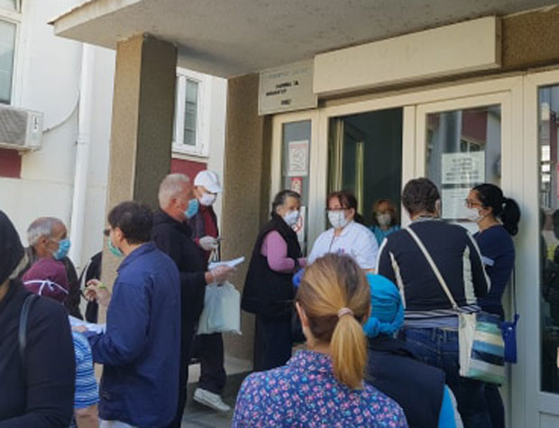 Нити има реда, нити дистанце: Жалбе пацијената на рад нишке Клинике за онкологију