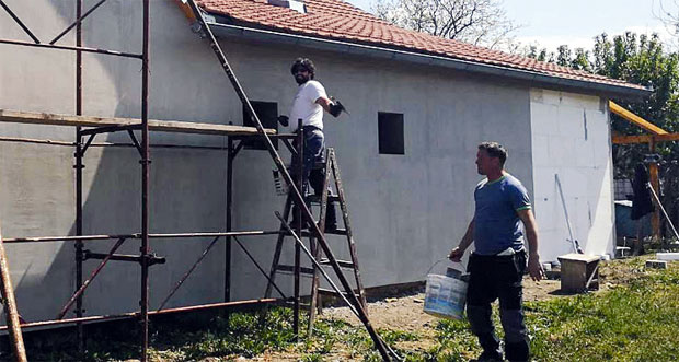 За молере као да нема короне: Грађевински материјал се куповао на велико и у време ванредног стања