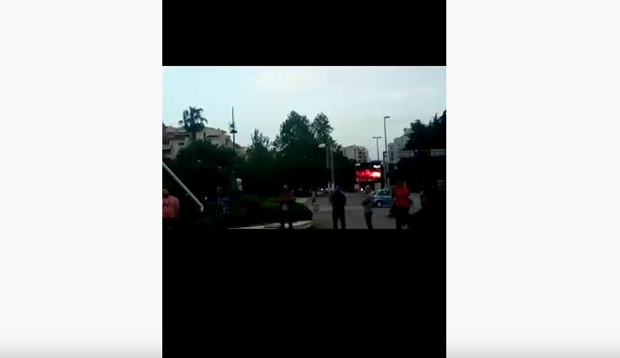 Барани уочи дана Светог Василија окупили се на тргу уз поруку - Не дамо светиње