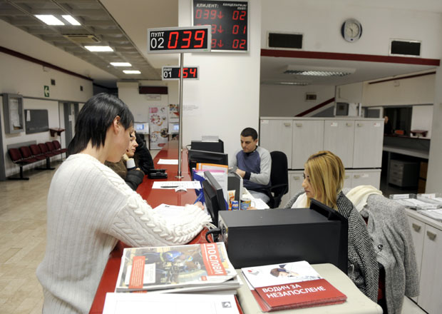 Краћа листа незапослених: НЗС има у евиденцији 2.500 људи мање него пре ванредног стања