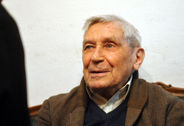 Како да код деце сузбијете ГОРДОСТ и ЗАВИСТ? Ово је лекција Владете Јеротића за СВЕ РОДИТЕЉЕ (ВИДЕО)