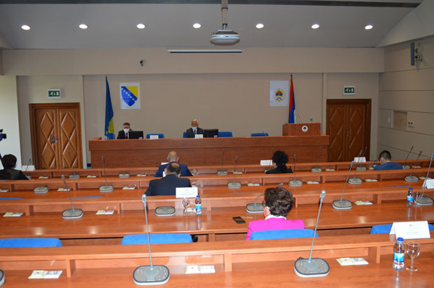 Вишковић: Влада РС ће у четвртак усвојити одлуку о укидању ванредног стања