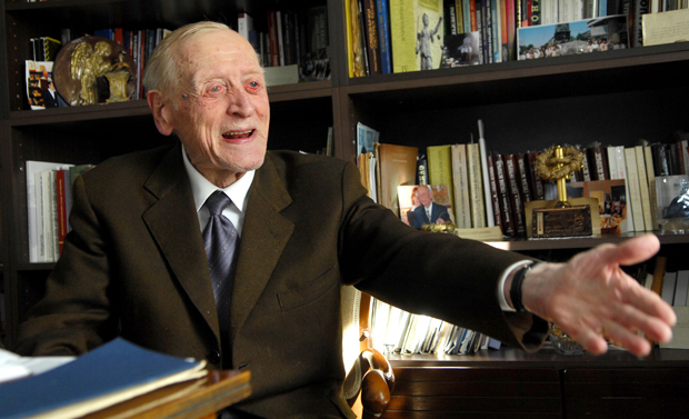 Сећање на бравуре из суднице: Књига о Вељку Губерини