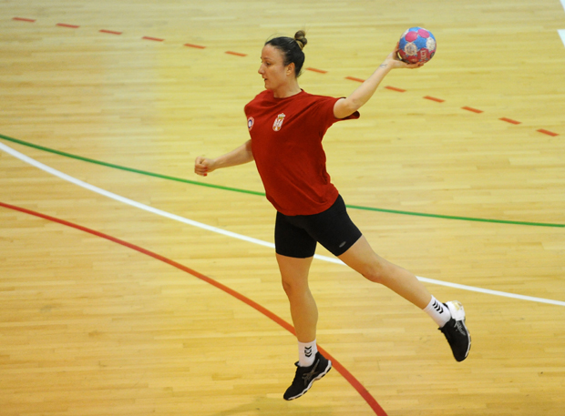 Крпеж иде у Русију