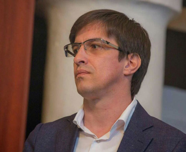 После бруталног пребијања народа у Пљевљима: Др Владимир Добричанин ПОДНЕО оставку на чланство у Савету за грађанску контролу рада полиције 