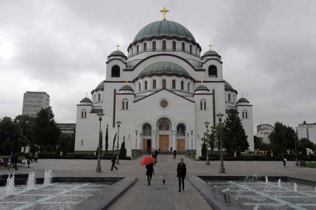 По благослову патријарха Иринеја: У Храму Светог Саве данас молебан подршке свештенству и верницима у Црној Гори