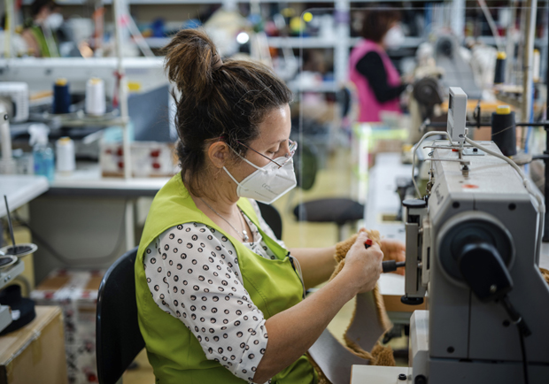 Италија донела ОДЛУКУ: Надничари који имају уговор или дођу у потрази за послом могу слободно у да уђу у земљу