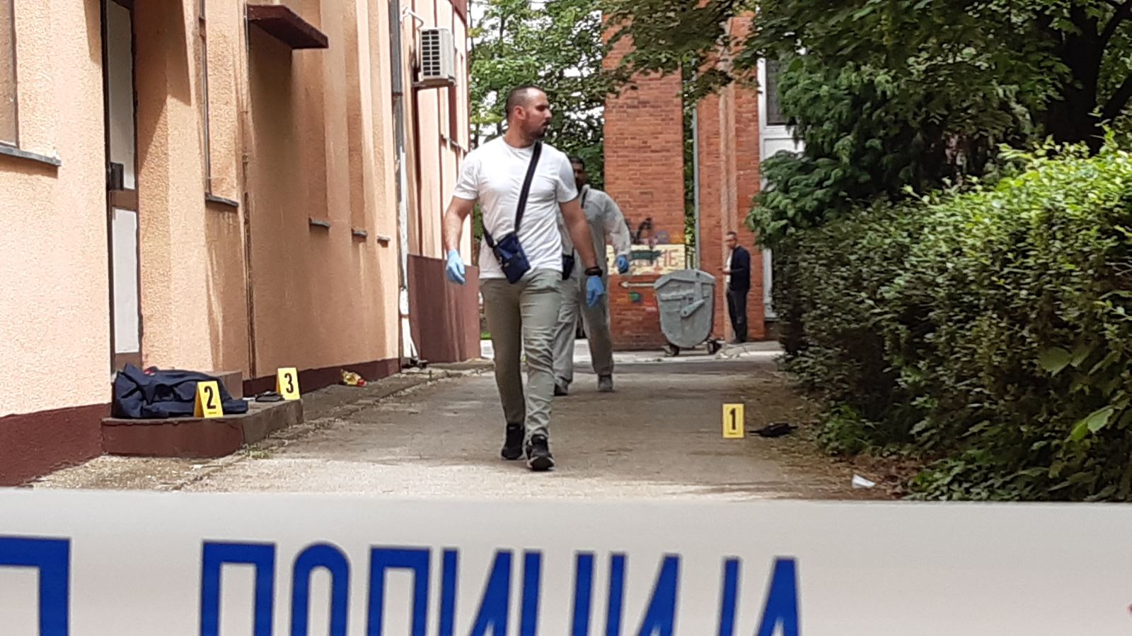 Прве фотографије: Овде је љубоморни муж убио директорку школе (ВИДЕО)