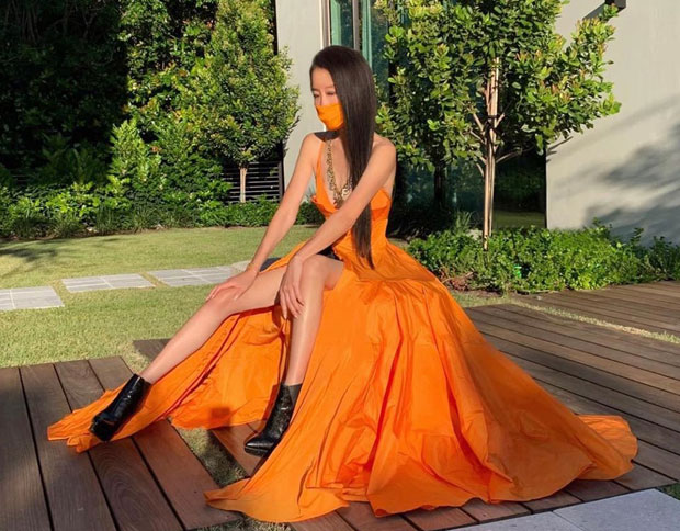 Модна дизајнерка све задивила сликама: Вера Ванг са 70 година изгледа као девојка