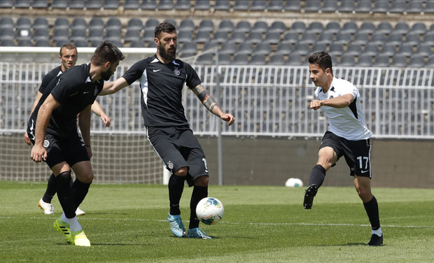 Неки нови црно-бели клинци: Штулић и Стојковић најавили излазак на главну сцену