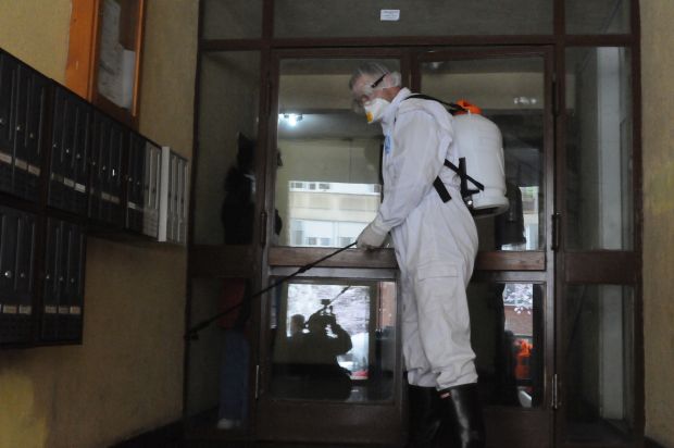 Дезинфекција без престанка: Епидемиолошке мере у Краљеву